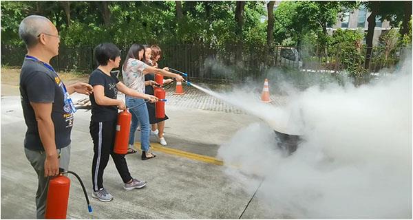 突擊式消防演練，安全生產(chǎn)沒(méi)有彩排！